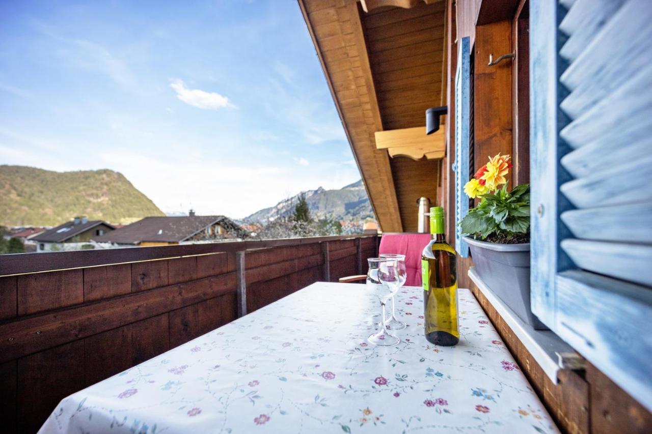 Haus Bergliebe - Zugspitzblick Пфронтен Екстериор снимка