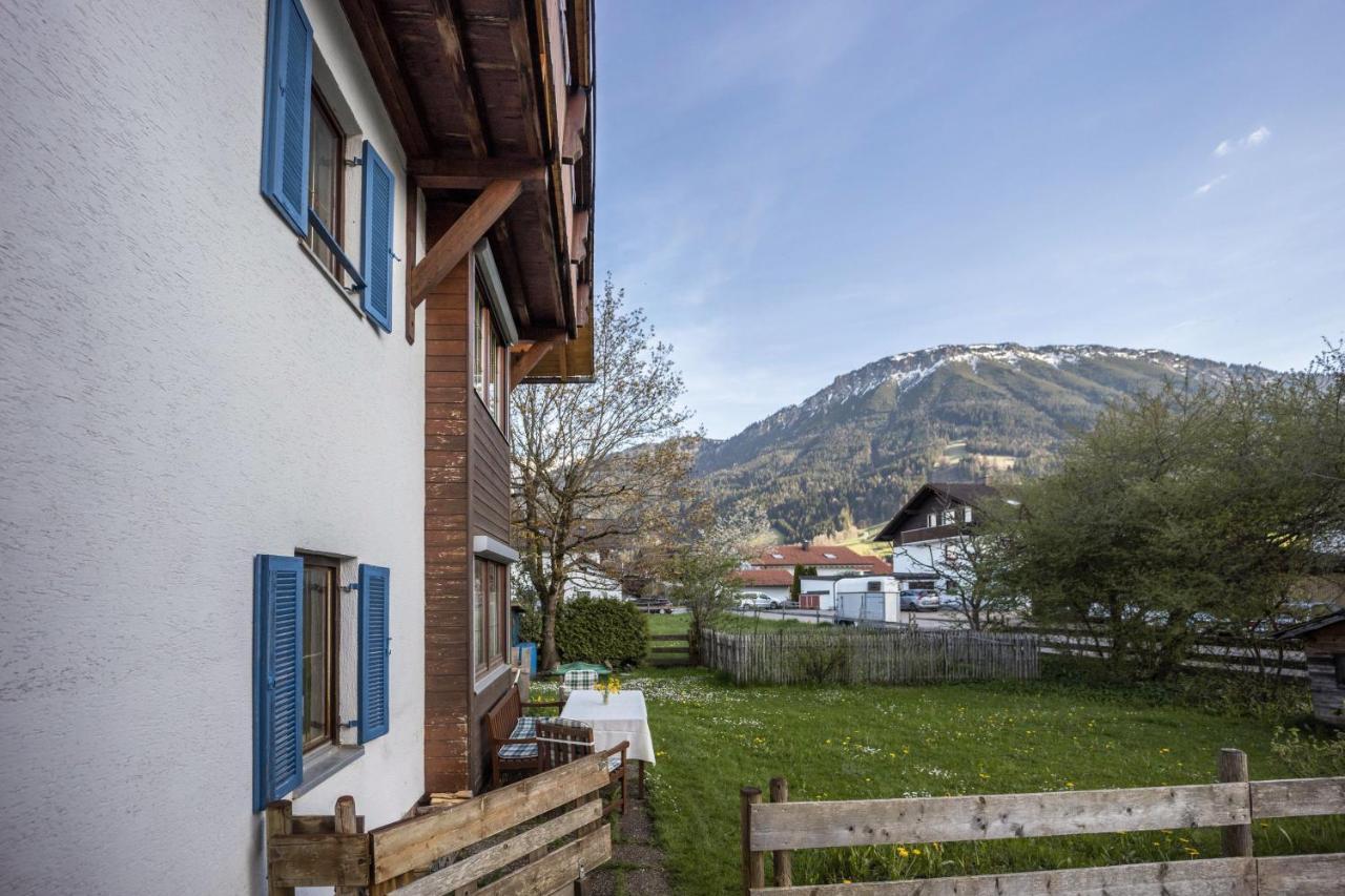 Haus Bergliebe - Zugspitzblick Пфронтен Екстериор снимка