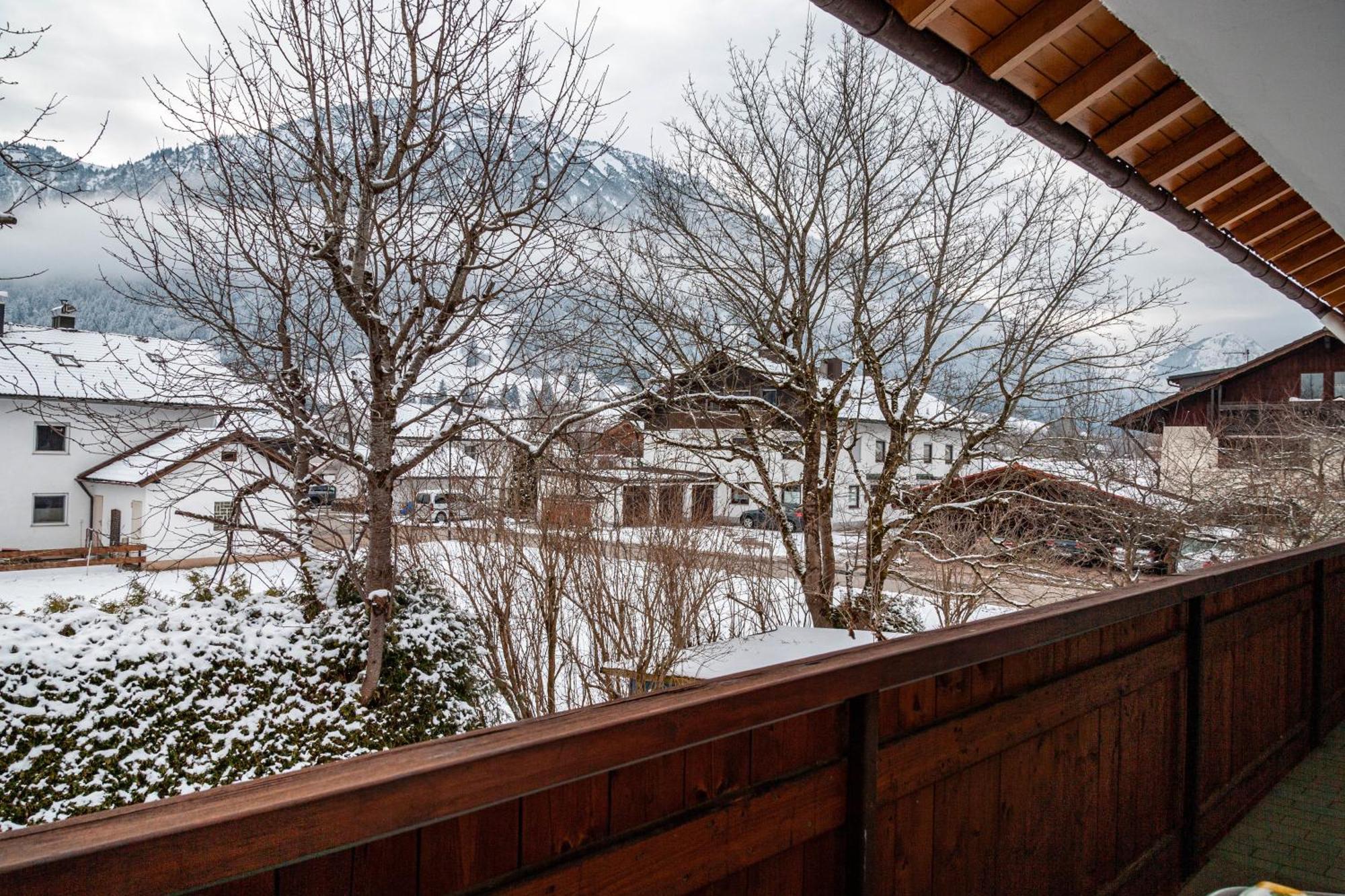 Haus Bergliebe - Zugspitzblick Пфронтен Екстериор снимка